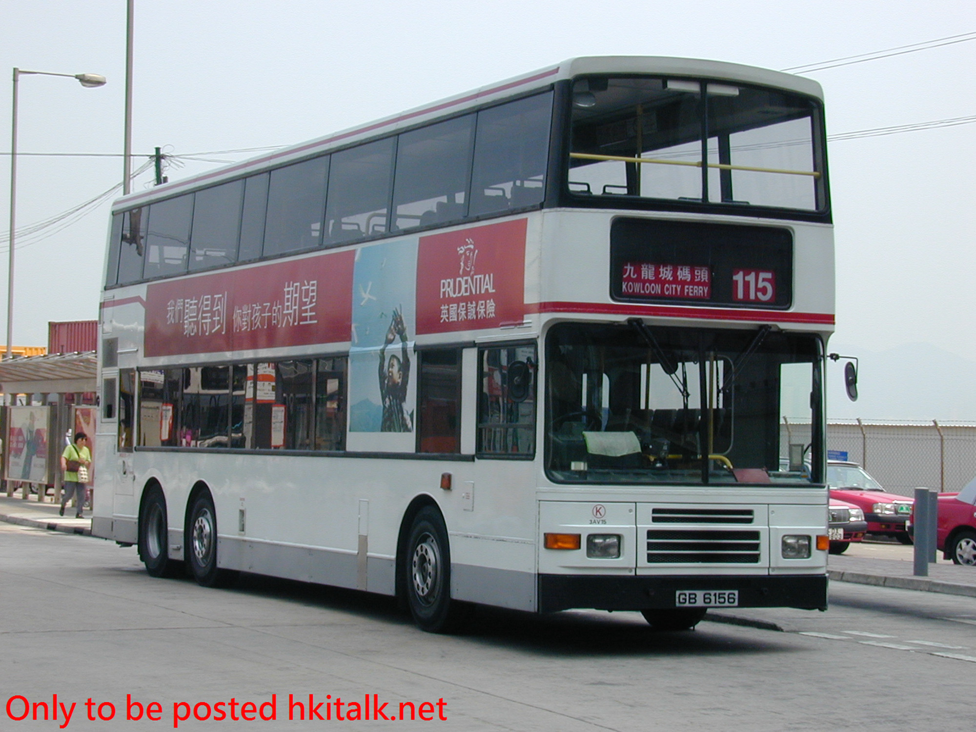 3AV015-00024-115.JPG