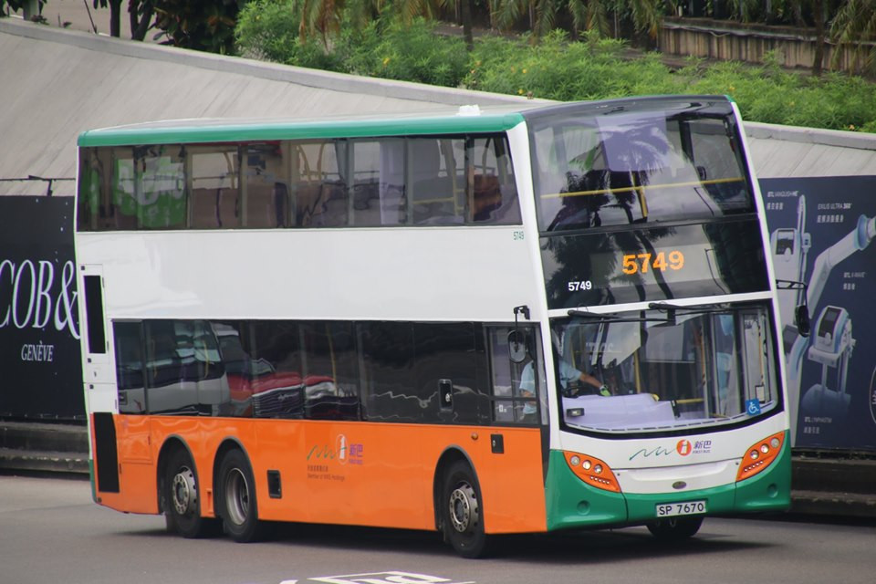 5749.jpg