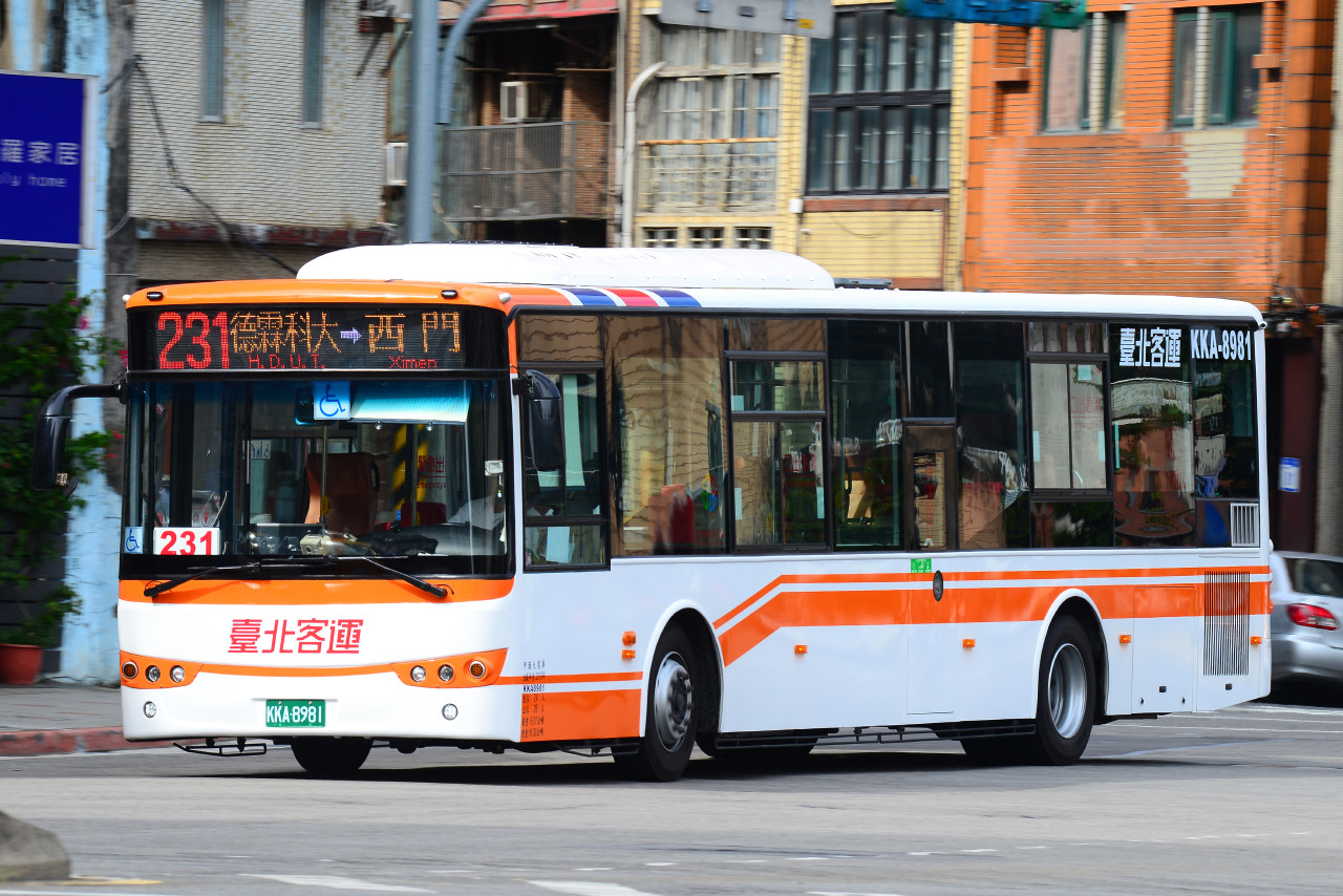 [台灣]
臺北客運 2019年宇通客車ZK6128HG低地台新車