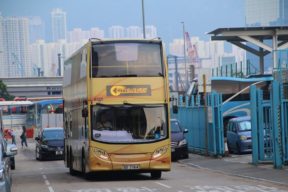 8325.jpg