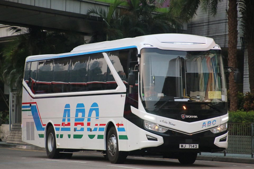 WJ7142.jpg