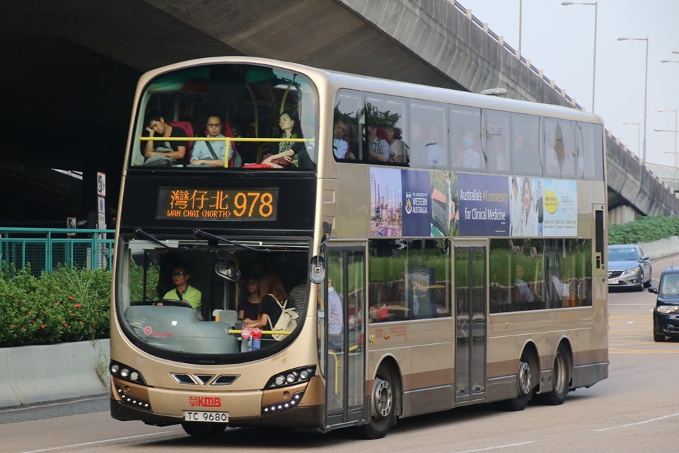 a 978 b.jpg