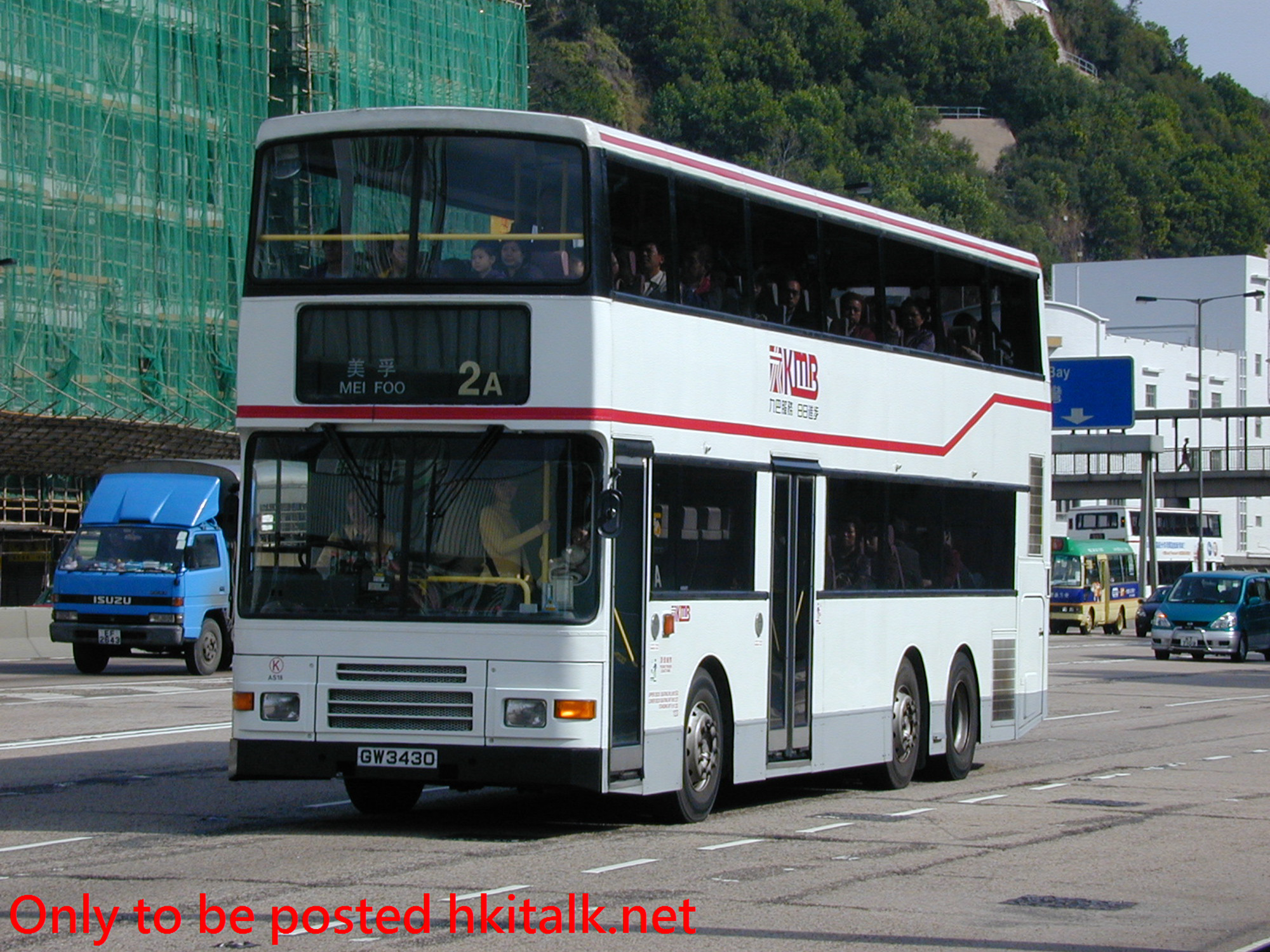 AS18-10985-2A.jpg