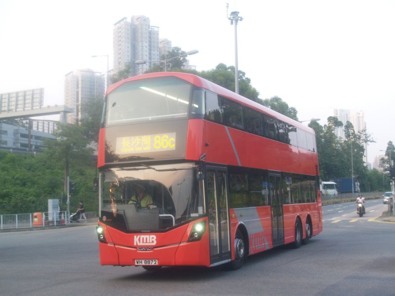 k_v6b105_1_1.jpg