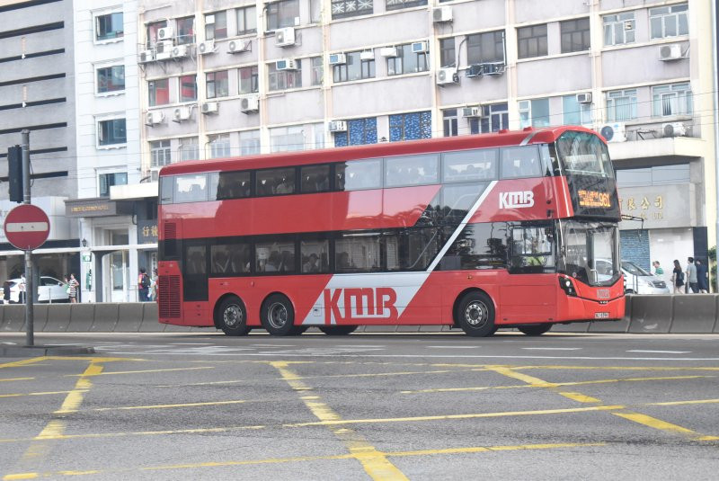 k_v6b111_1_1.jpg