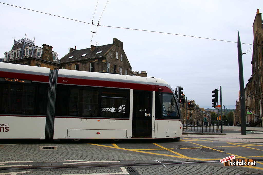 Edinburgh Trams (3).JPG