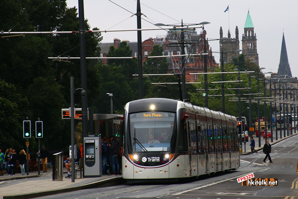 Edinburgh Trams (5).JPG