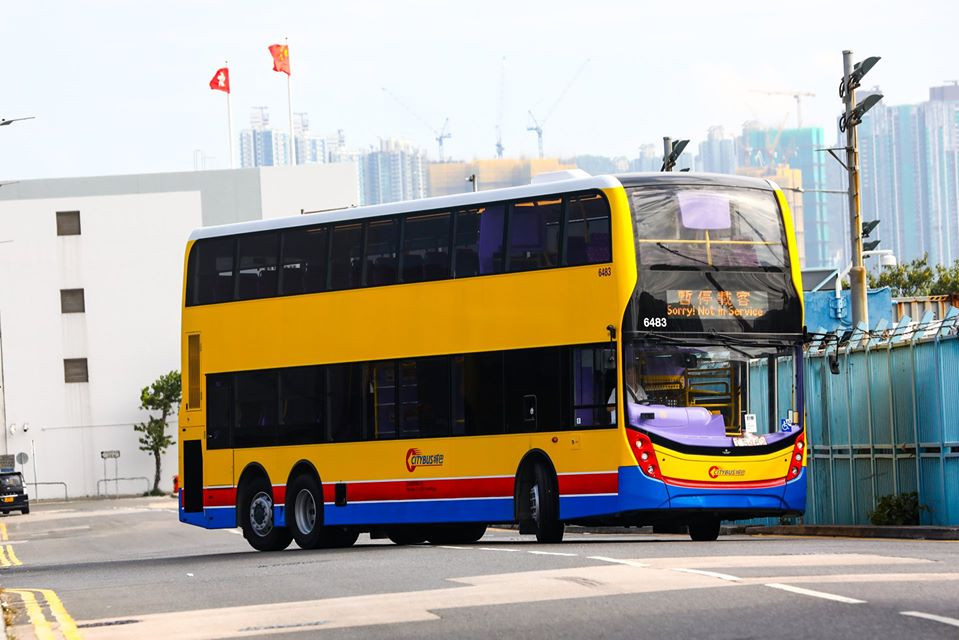 6483 1.jpg