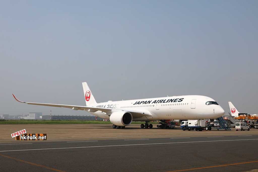 JAL A359.JPG