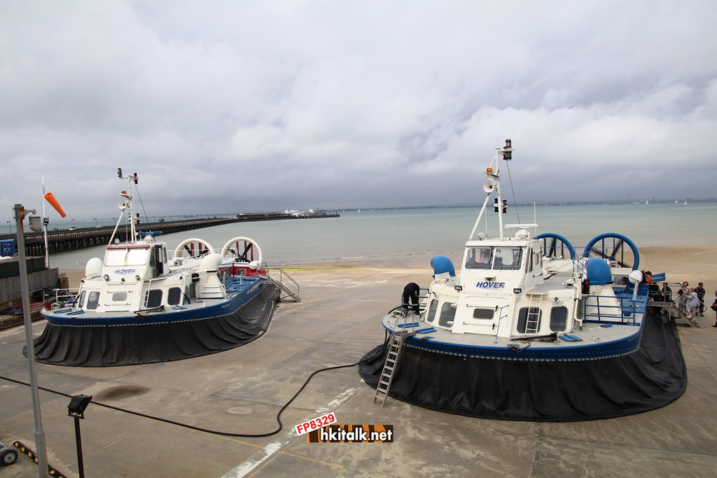 Isle of Wight  Hovercraft (2).JPG