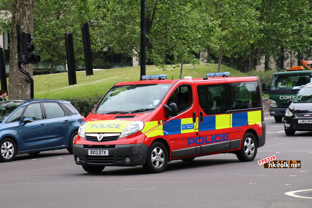 London Police (2).JPG