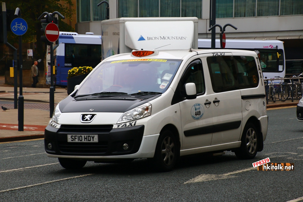 Leeds Taxi (4).JPG