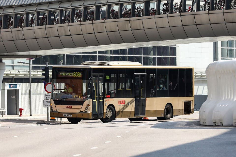 PB2225.jpg