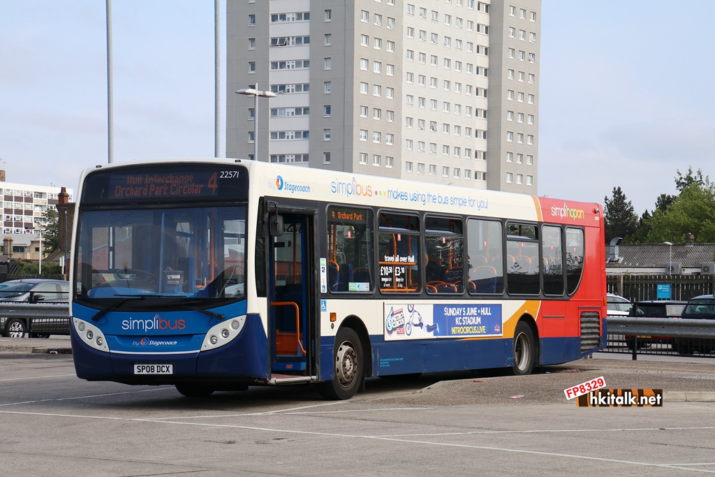 Hull MAN 18.240,  Enviro 300 (3).JPG