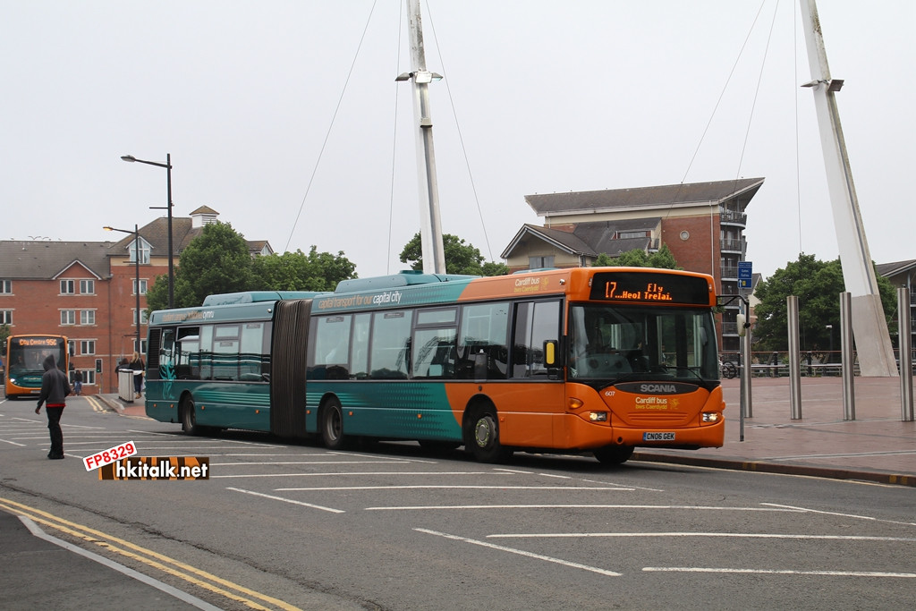 Scania N94UA Articulated OmniCity (2).JPG