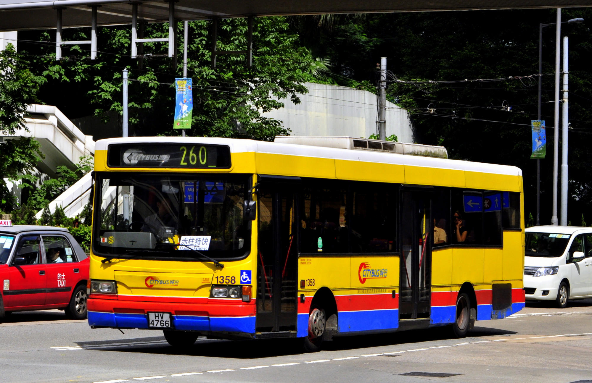 HV4766-1358-S@260.JPG