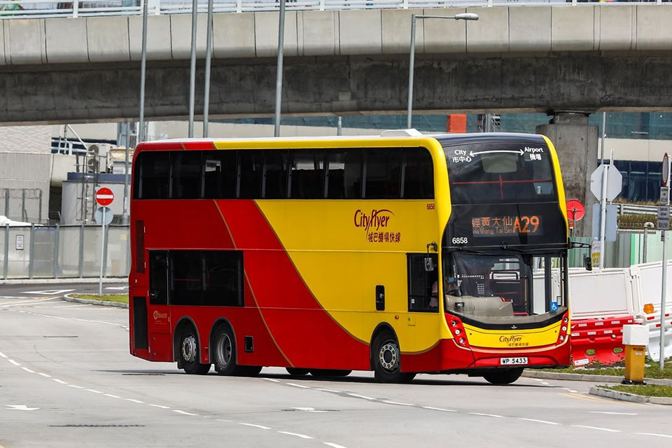 6858.jpg