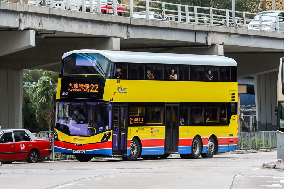 8805.jpg