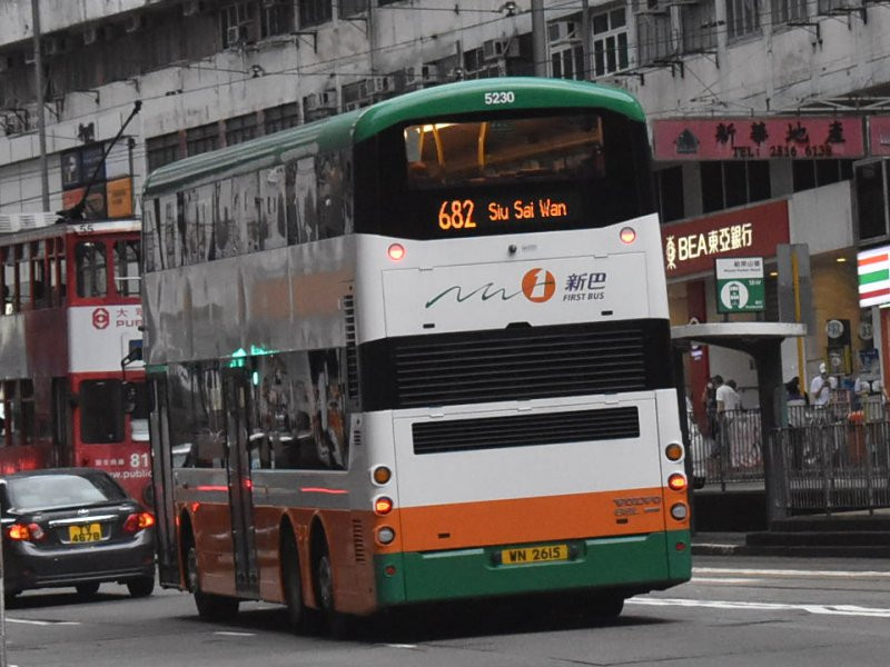 n_5230_2_2.jpg