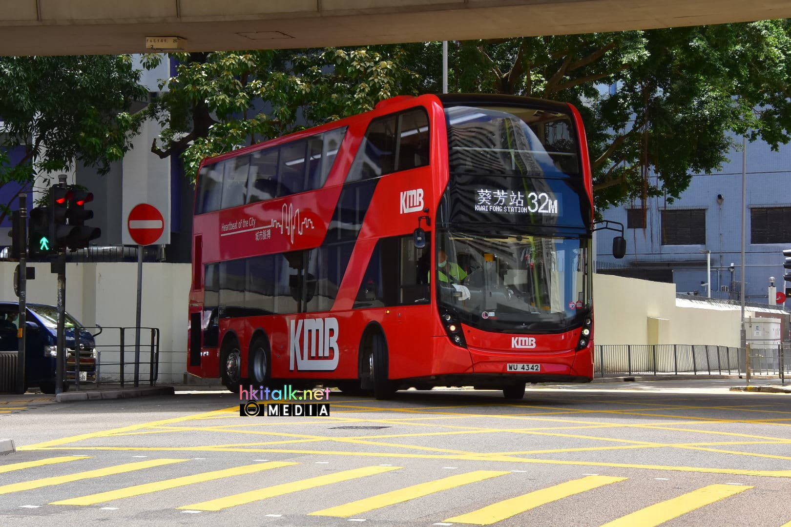 WU4342@32M.jpg