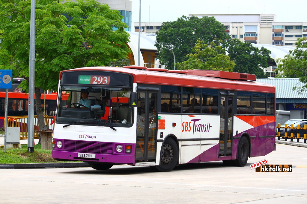 SBS711H.JPG