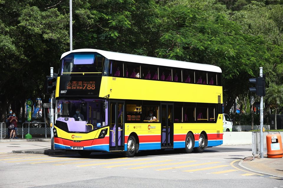 8807.jpg