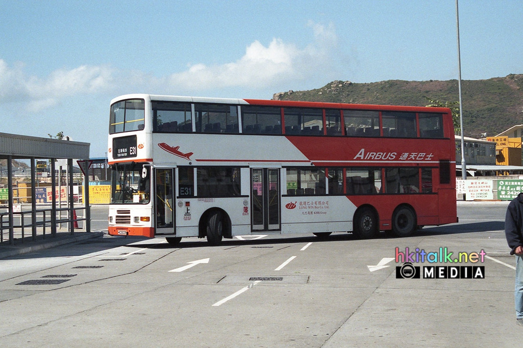 LWB Volvo Olympian (1).jpg