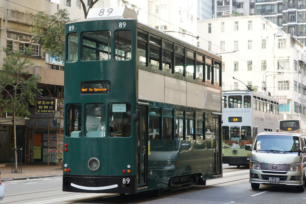 tram89a.jpg