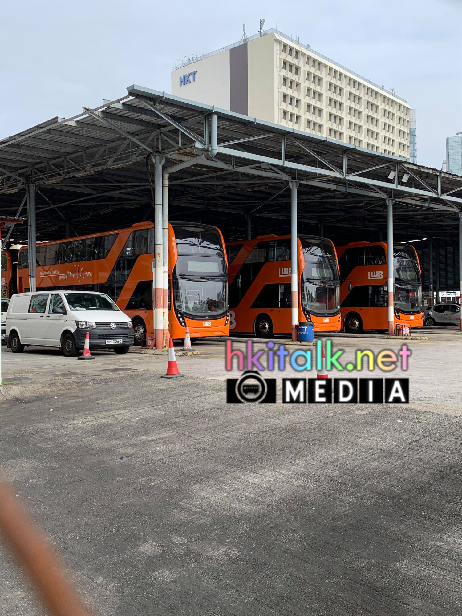 New Bus_1.jpg