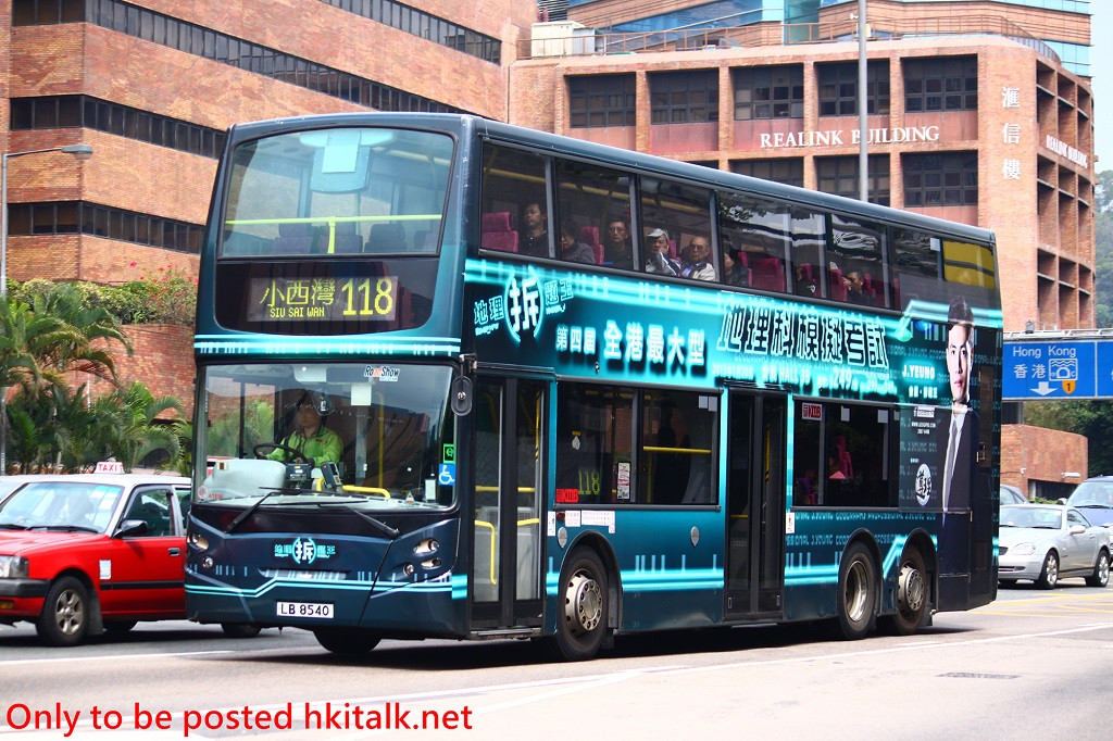 LB8540.JPG