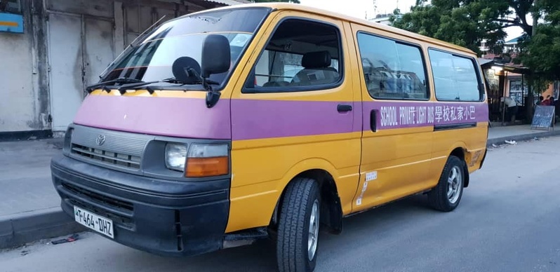 hiace2019b.jpg