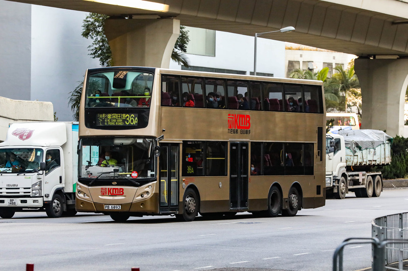 PB6893.jpg