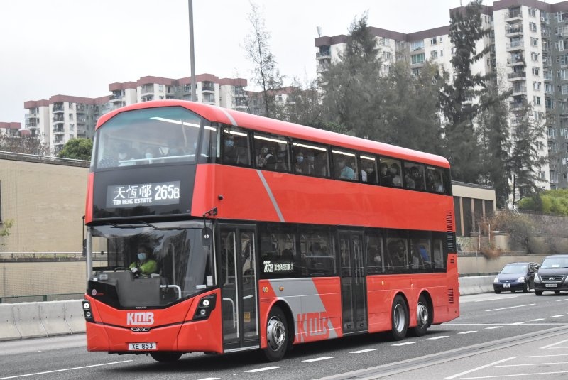 k_v6b179_1_1.jpg