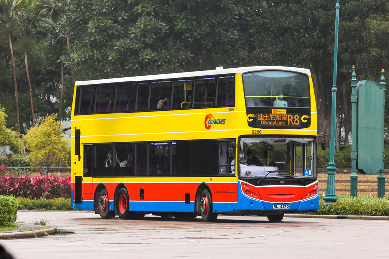 8206 r8 3.jpg
