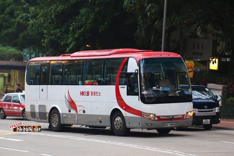 香港巴士 SZ1983.JPG