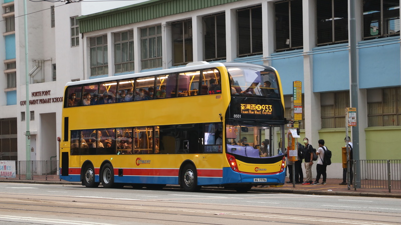 933.JPG