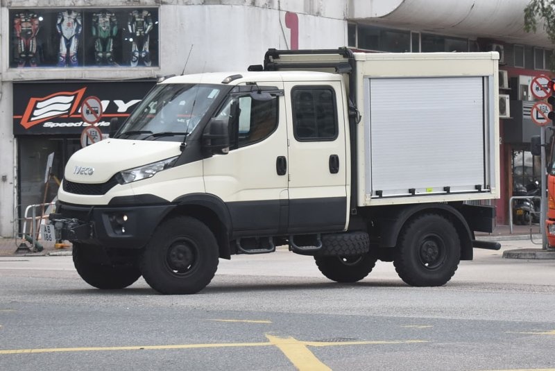 iveco_daily_offroad_2_2.jpg