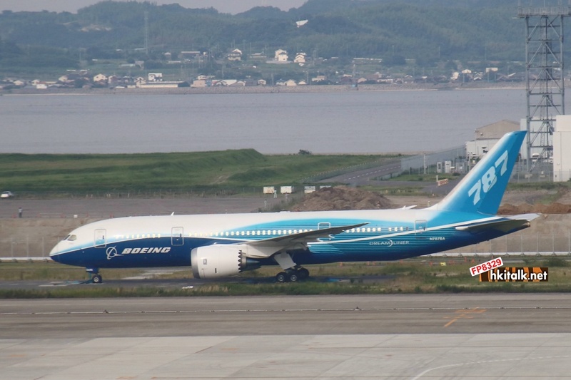 787-8 Dreamliner 試驗機 N787BA.JPG
