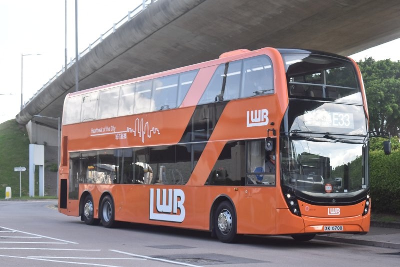 l_ue6x26_1_1.jpg