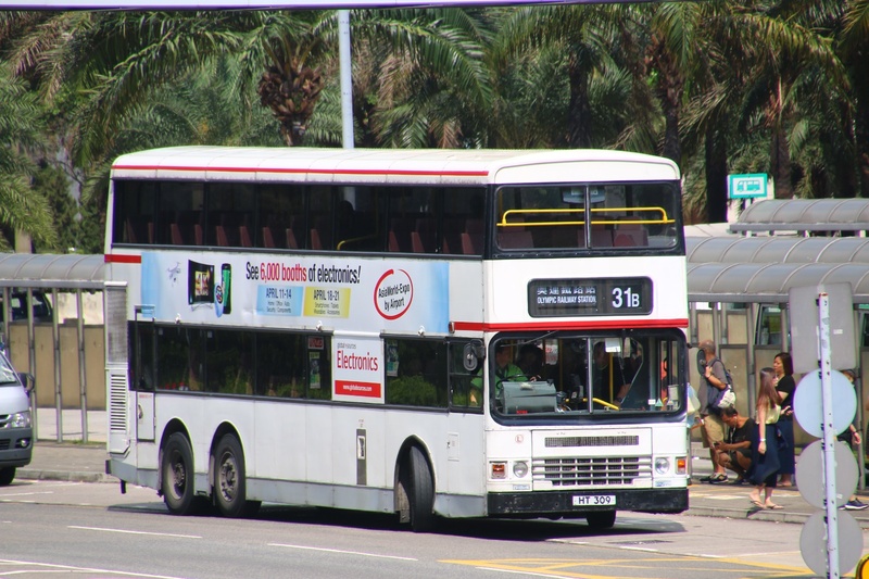 Bus (11).jpeg