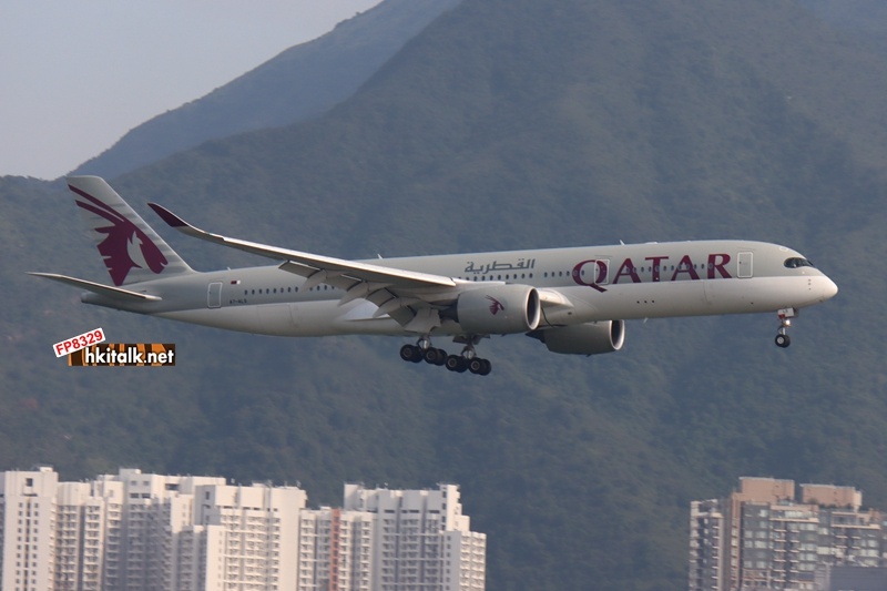 Qatar Airways A7-ALS  Airbus A350-941.JPG