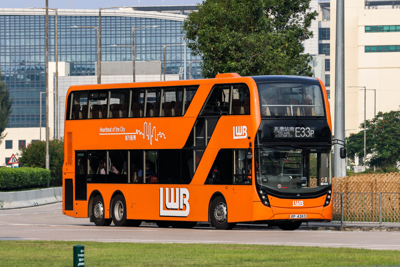 XP4383 E33P.jpg