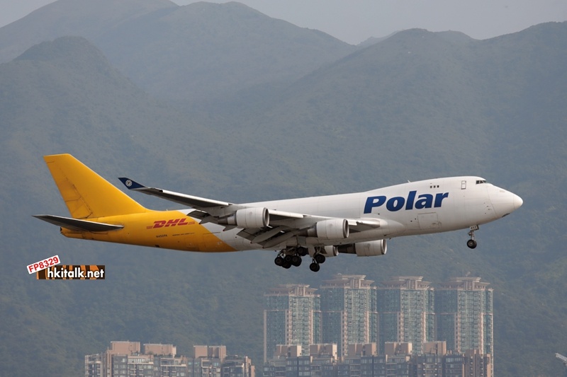 Polar Air Cargo N452PA  Boeing 747.JPG