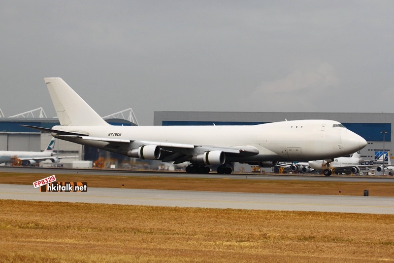 Boeing 747-246F N746CK (1).JPG