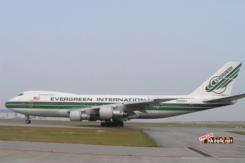 Evergreen International N485EV  Boeing 747-212B(SF) (2).JPG