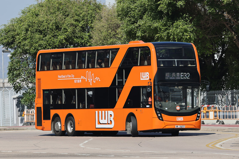 XR3277 E32.jpg