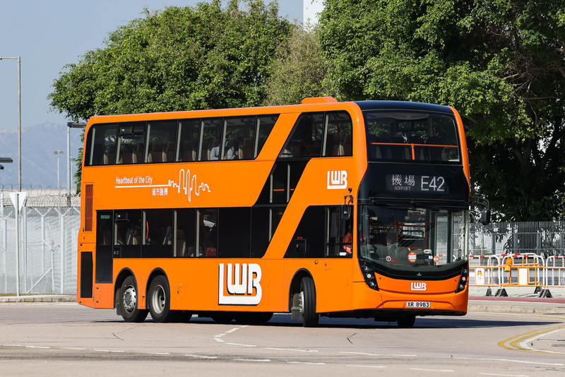 XR8983 E42.jpg