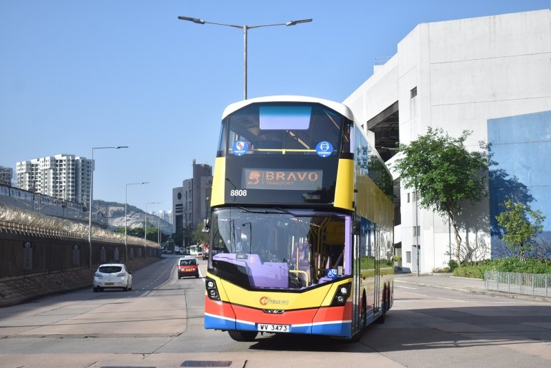 c_8808_1_1.jpg