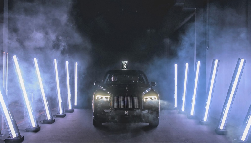 Unveiling-of-the-new-Rolls-Royce-Black-Badge-Cullinan-2048x1170.jpg