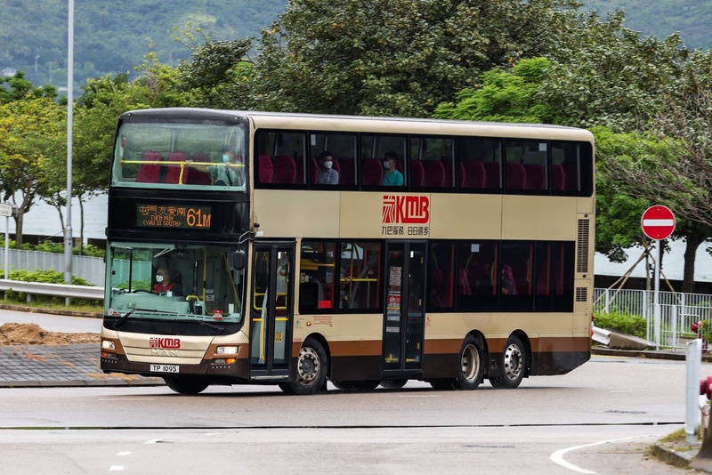 TP1095.jpg